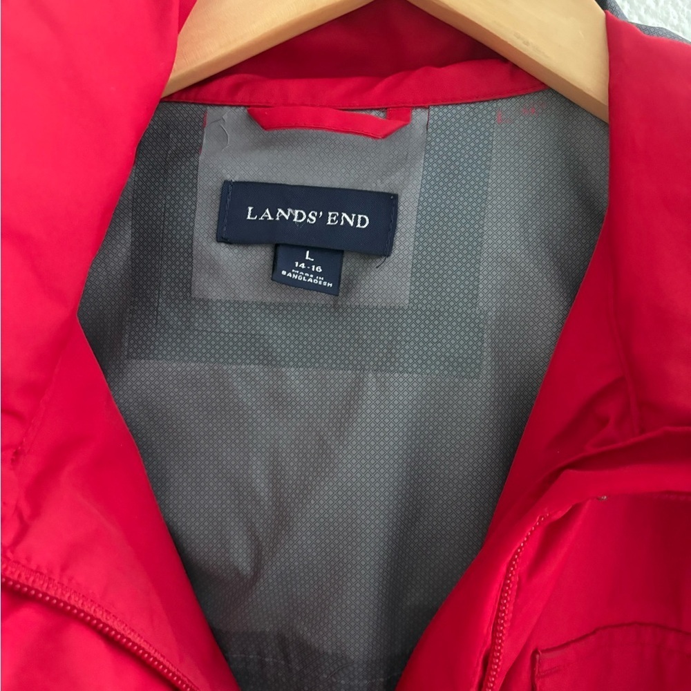 Lands End Lightweight Rain Jacket - Picture 2 of 5